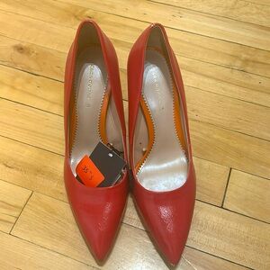 Zara « strawberry » heels